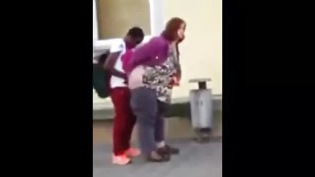 मांसपेशिहरु संग सेतो काउबॉय सेक्सी Kortney केन को कडा बिल्ली fucked