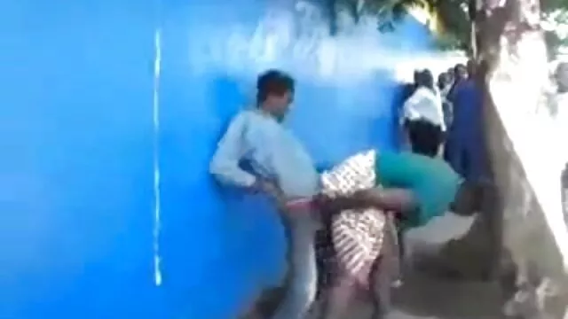 कक माया गर्ने बिम्बो निकोल थ्रीसममा भाग लिन्छिन्